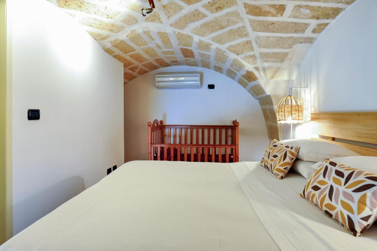 Castriota 19 - Jacuzzi Apartment Sit Lecce Dış mekan fotoğraf