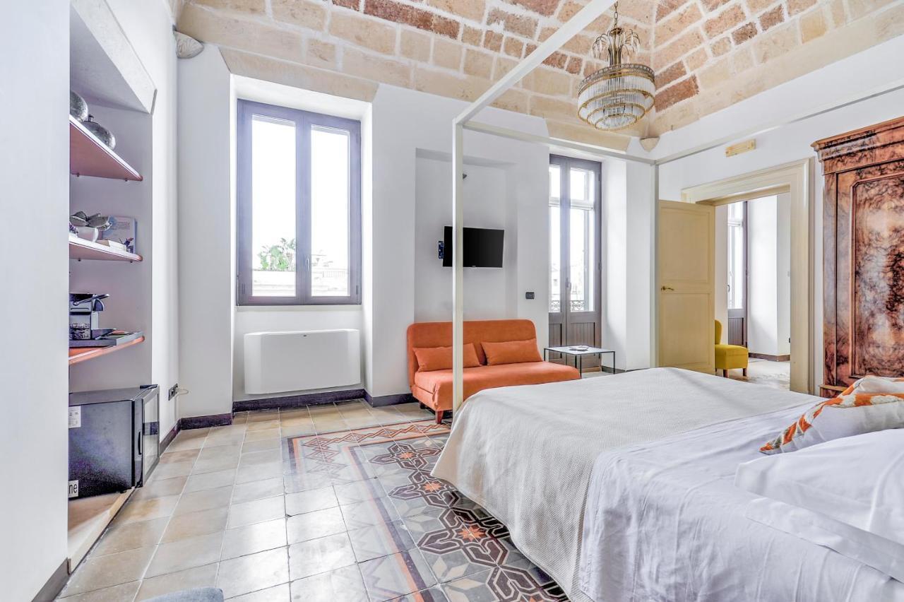 Castriota 19 - Jacuzzi Apartment Sit Lecce Dış mekan fotoğraf